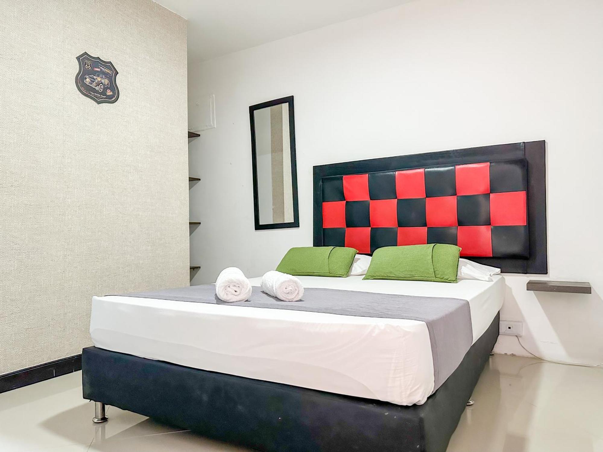 Hotel Laureles De Aburra Medellín Esterno foto